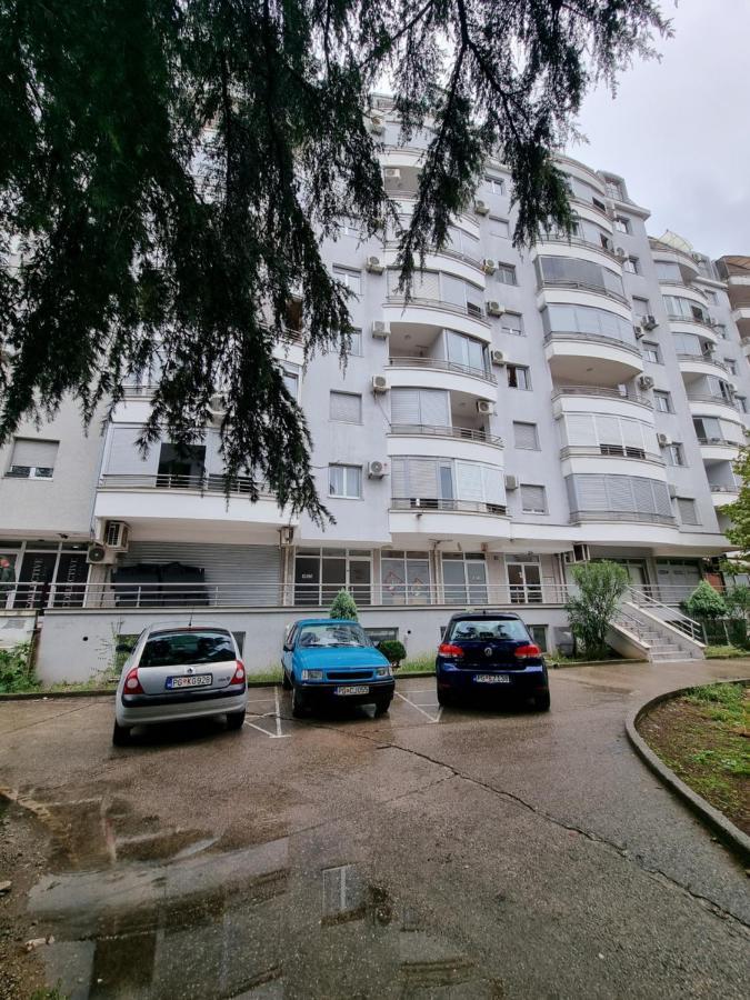 One Bedroom Centre Apartment Podgorica Exteriér fotografie